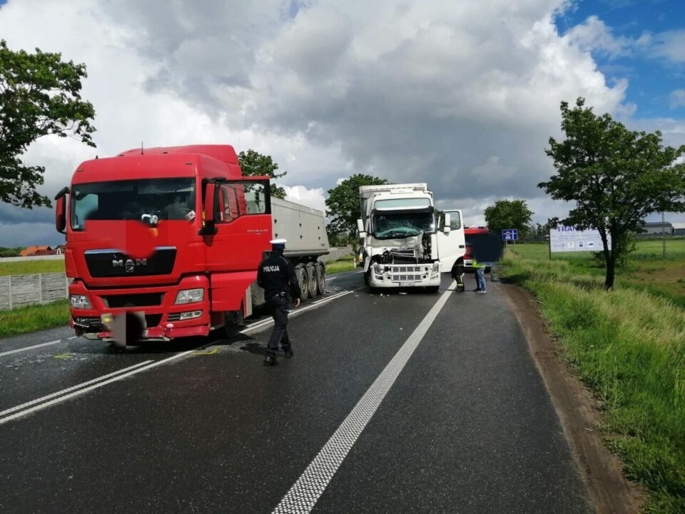 Wypadek DK92 Zablokowana. Służby Na Miejscu [ZDJĘCIA] – Wielkopolska 112