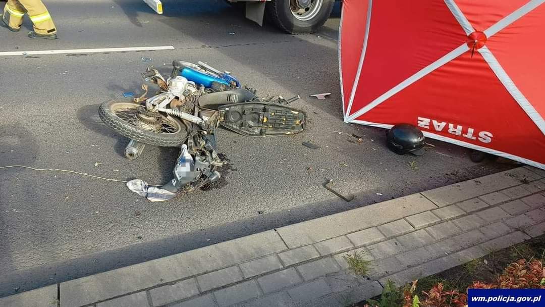 Potworny Wypadek. Zderzenie Dwóch Motorów. Jedna Osoba Zginęła Na ...